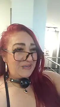 Sarah__Moonx webcam