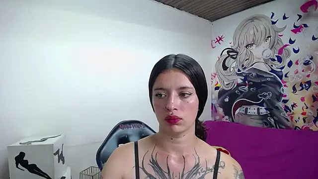 Lucia_evans22 webcam