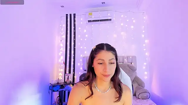 Gorgeous_Team webcam