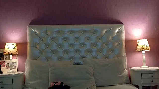 ScarletMusk webcam