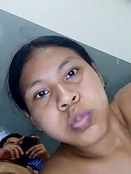 Iomay1924 webcam stripchat model stream image