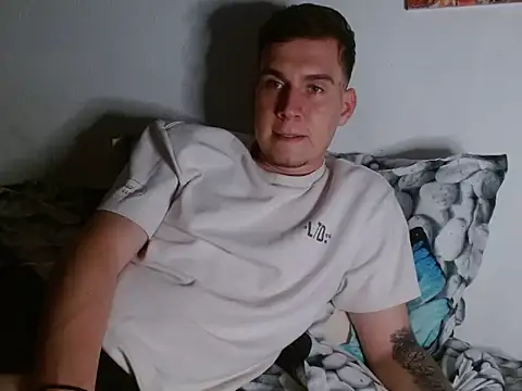 magicfantasy77 webcam