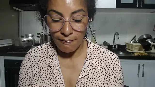 kateleyagrey webcam