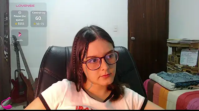 MadieeLorez webcam