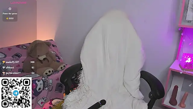 Mary_Wester webcam