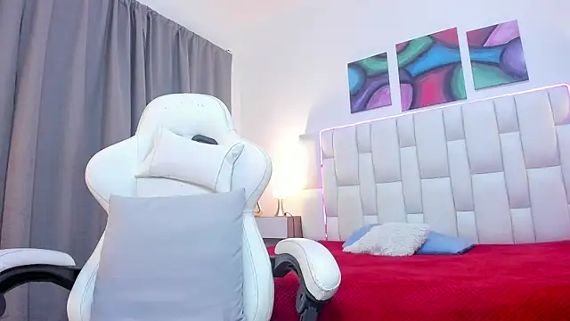 SaraWatsonn1 webcam
