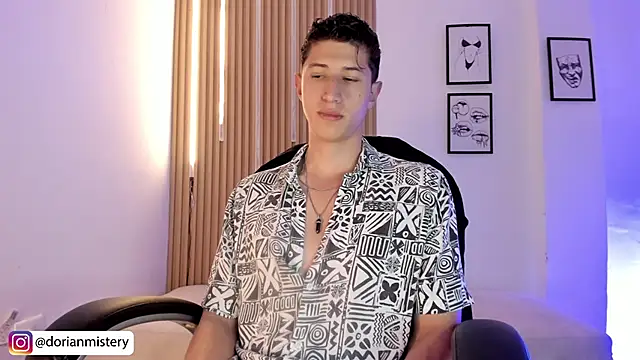 Dorianmistery2322_ webcam