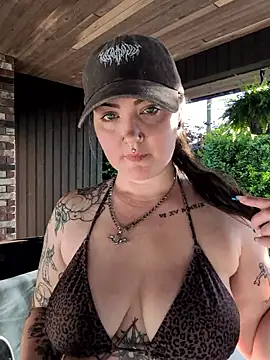 gia_nova webcam