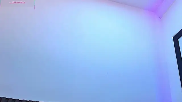 ZOETTAYLOR webcam