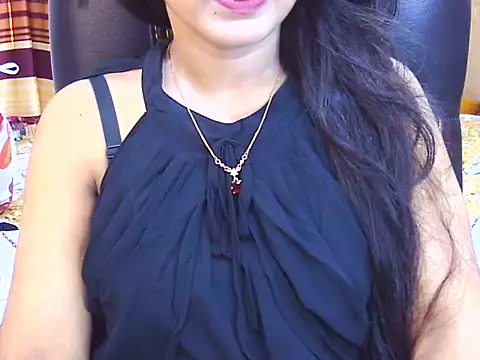 Noor_Zarin webcam