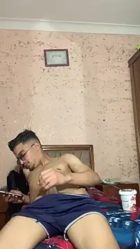 IRONMAAN28 webcam