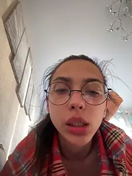 LeslyJouretdy webcam