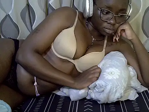 cute_gee5 webcam