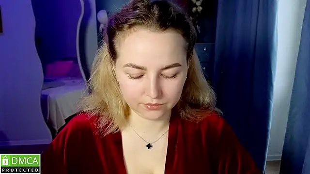 Mira_Mermayd webcam