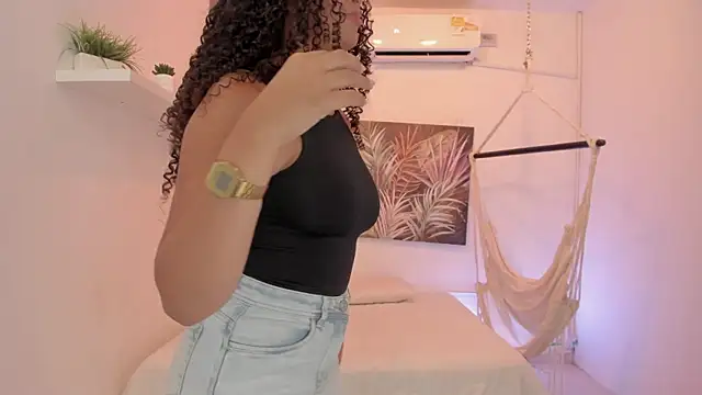 ailann_ webcam