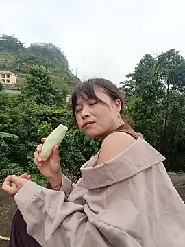 linda_bae00 webcam