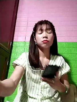 AmyLinee01 webcam