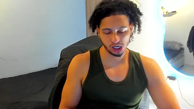 Kris_Khalifa69 webcam