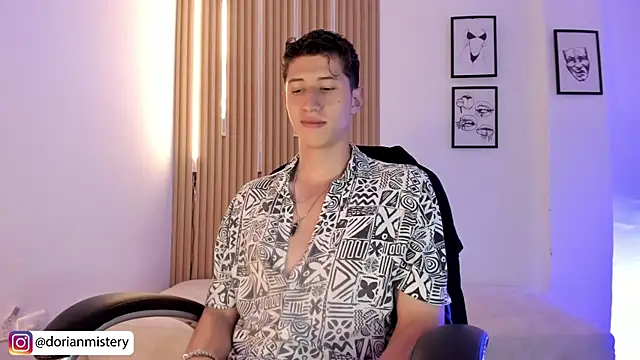 Dorianmistery2322_ webcam