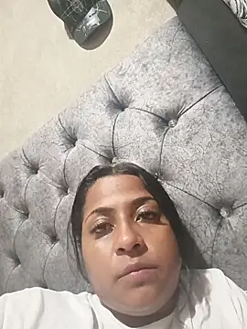 Giselabrunette25