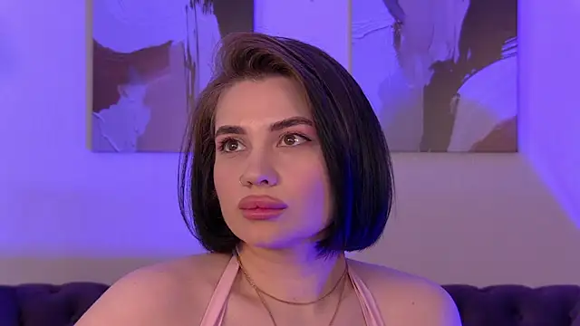 AdrianaToress webcam