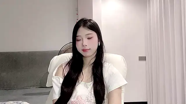 yiyibaby2026 webcam