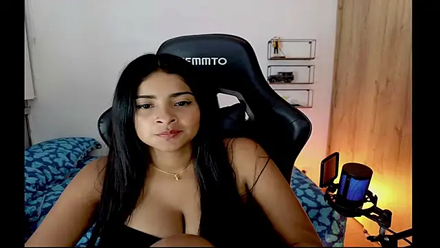 Yues050600 webcam