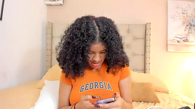 vanesasexyhot21 webcam
