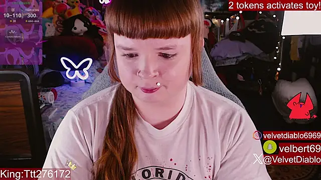 VelvetDiablo webcam