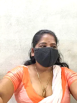 MaaliiiPonuTamil webcam