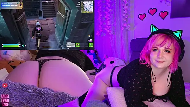 Angel-Lewd-Cake webcam