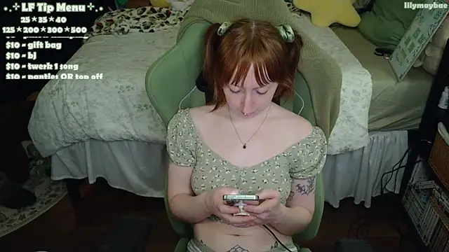 LilyMayBae webcam