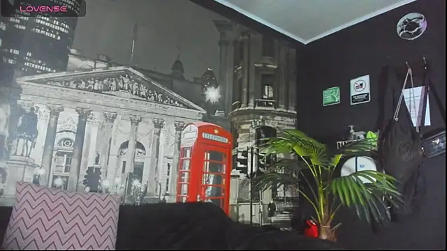 CloeRodriguez webcam