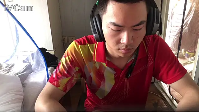 dyjdddttj's room