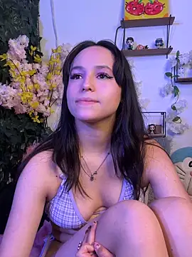 Eymmy_24 webcam