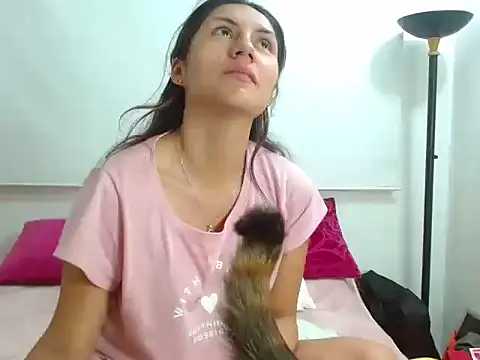 Violet_Donell webcam