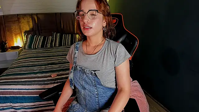 Azahara_18 webcam