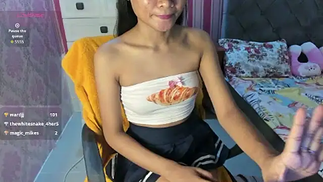 Mica_Jones