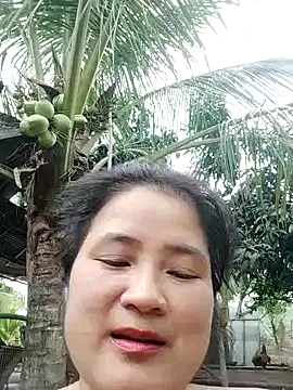 BigAss-69 webcam