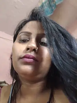Jasmine_Januja webcam