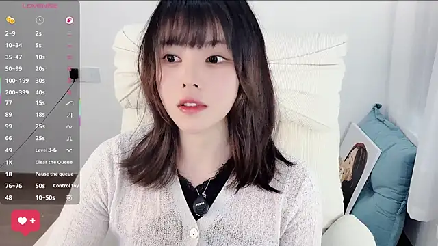 peachy_kiss