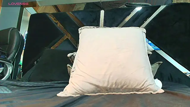 adara_ferrara - Adara_Ferrara's free webcam - UK Sex Cams
