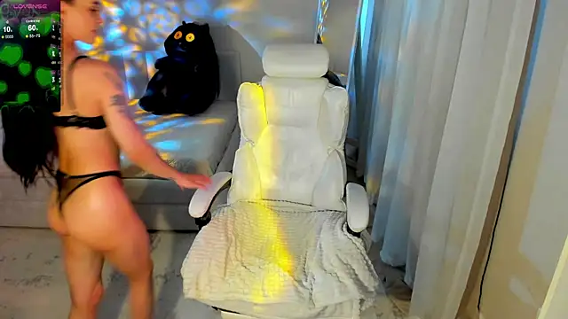 Black_Dollarss webcam