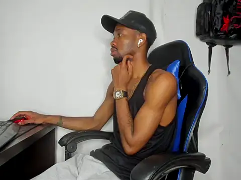 Kofi_exotic_2 webcam