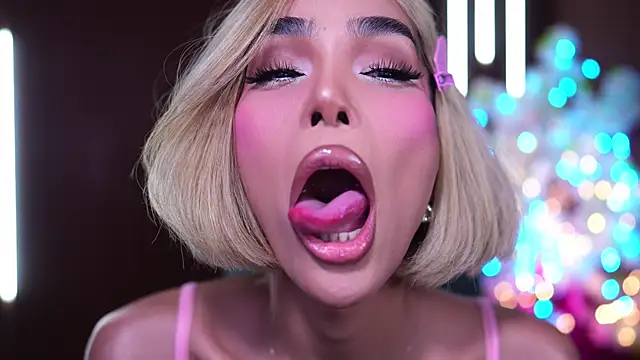 xxforyoureyesonlyxx webcam