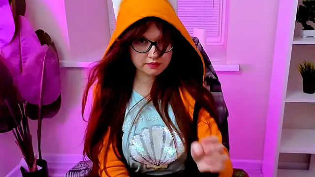 CarolGiggly webcam