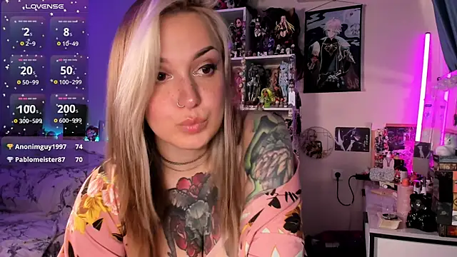 ChloeKohaku webcam