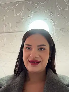 mirareach - MiraReach's free webcam - UK Sex Cams
