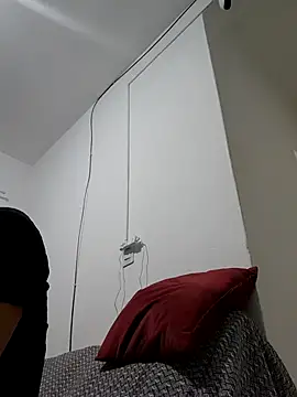ofjuliaa webcam