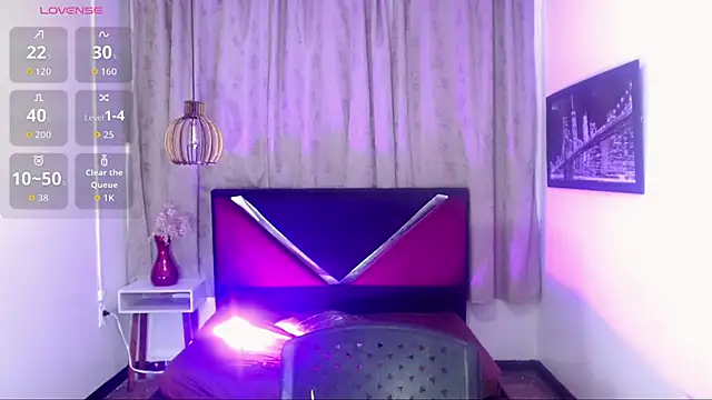 luisa__torres webcam